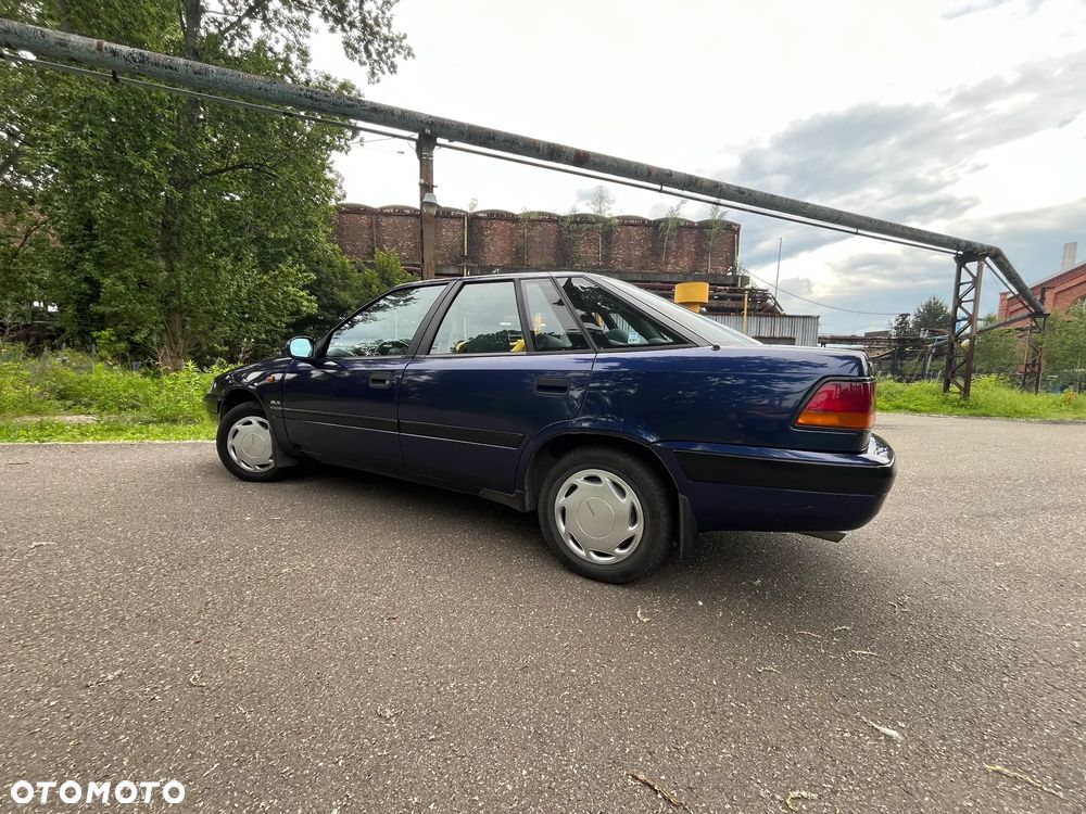 Daewoo Espero 1.5 GLX - 7