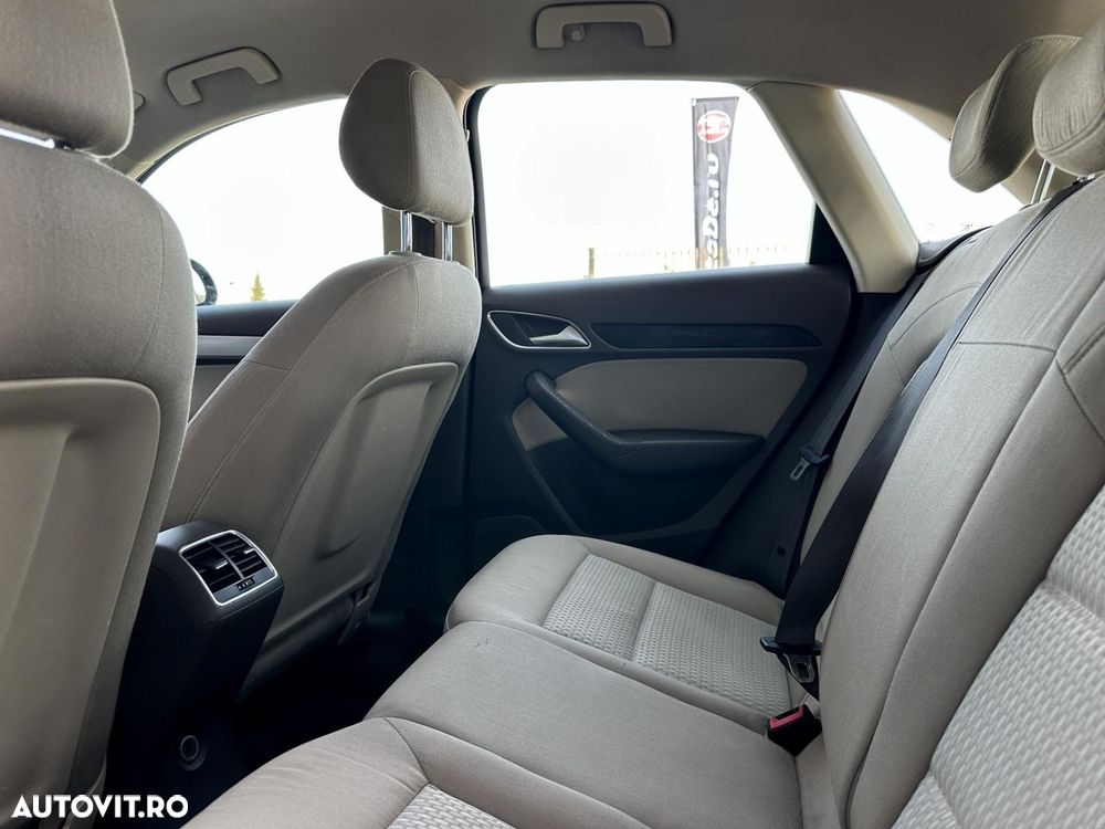 Audi Q3 - 16