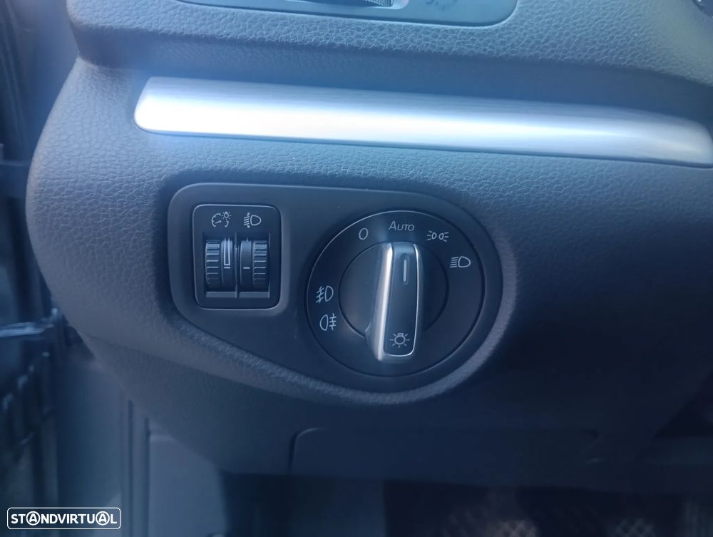 VW Sharan 2.0 TDI Highline - 7