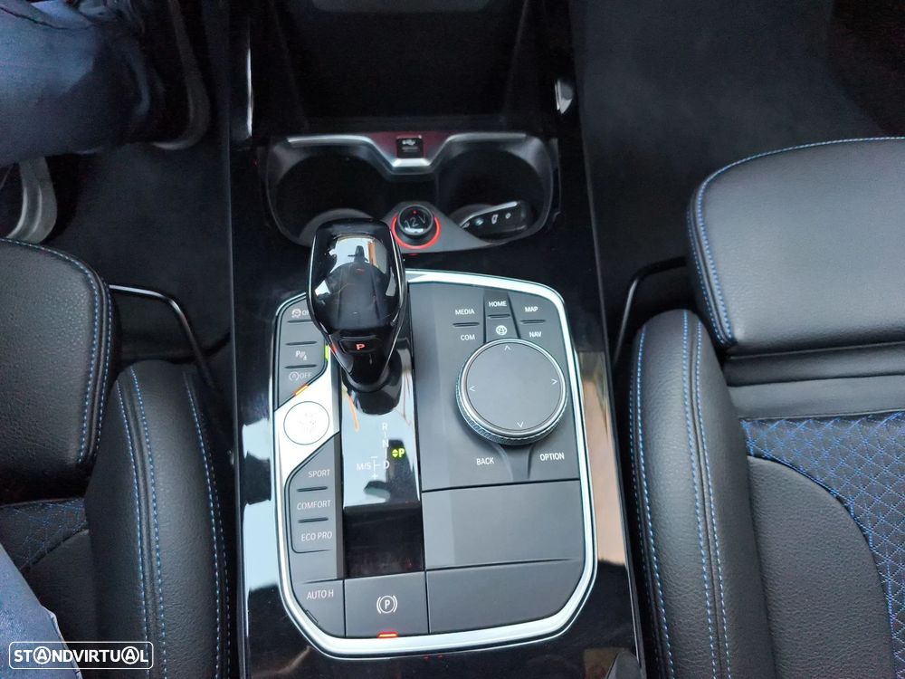 BMW 116 d Pack M Auto - 17