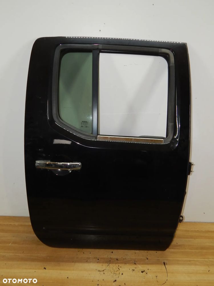 Drzwi prawy przód tył Nissan Navara D40 Pathfinder R51 05-14 czarne GN0 Łuków części - 2