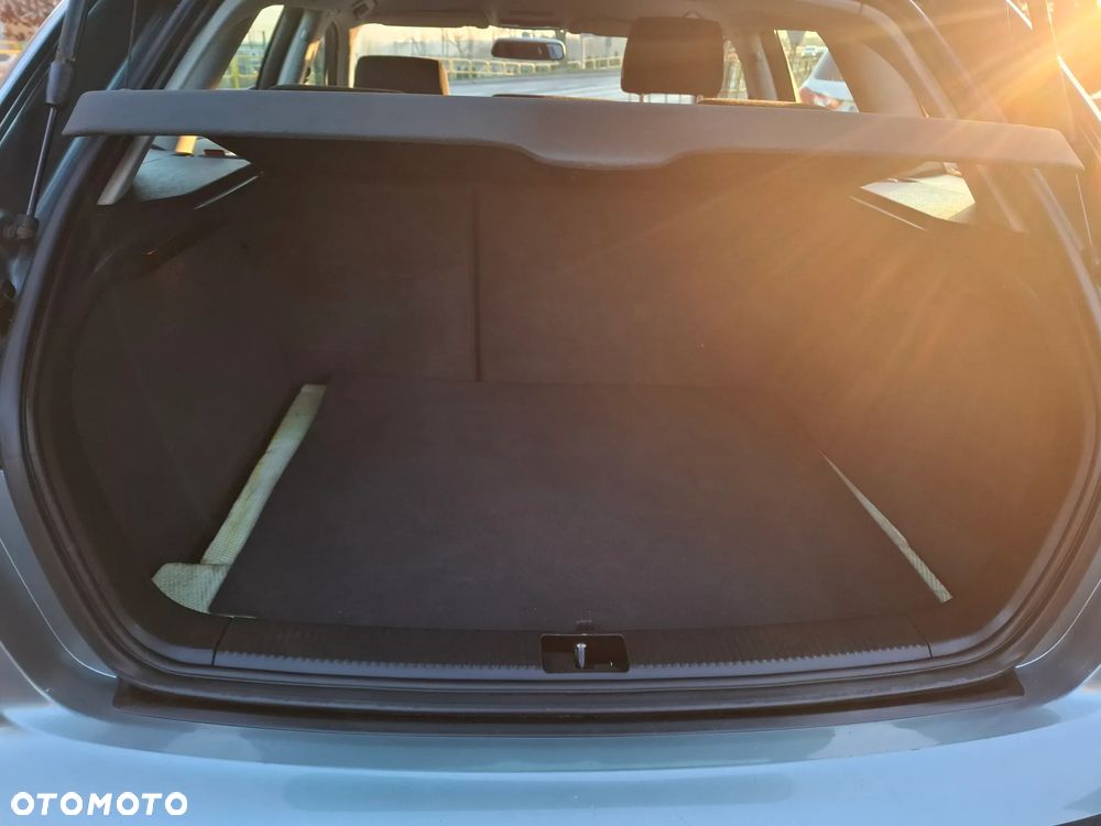 Audi A3 Sportback 1.6 Ambition - 30