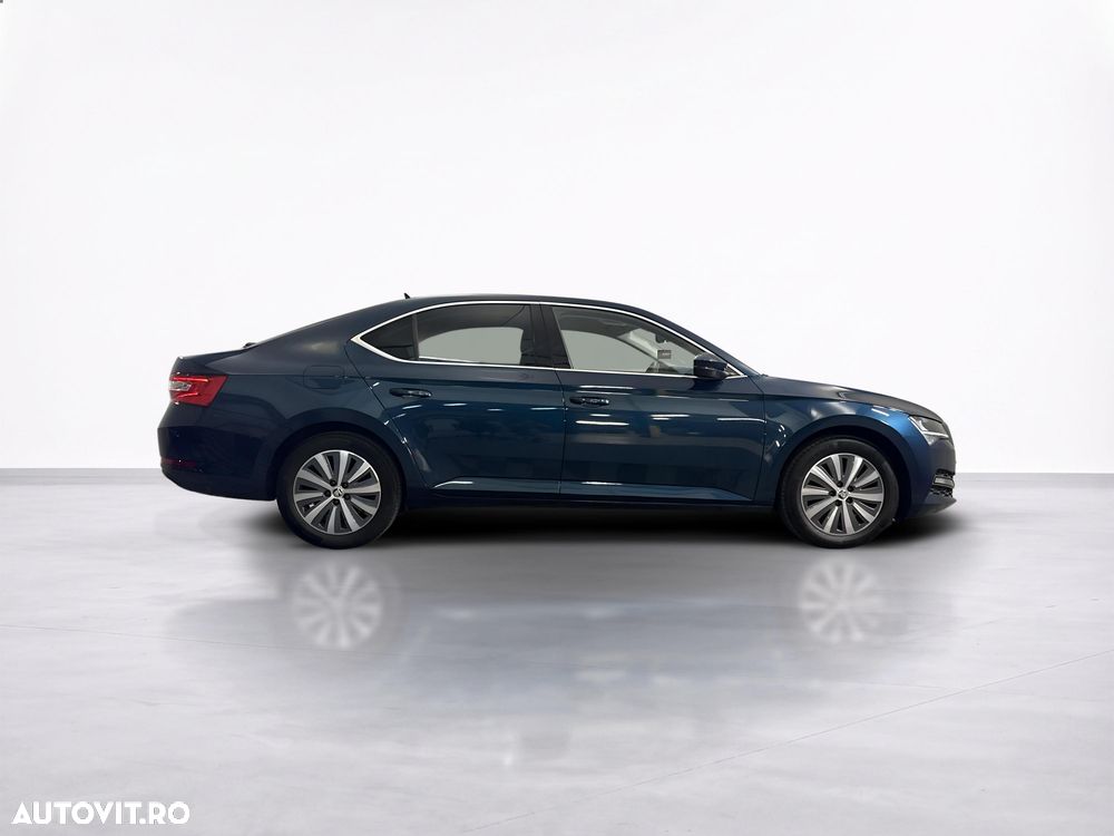Skoda Superb 1.5 TSI DSG Ambition - 7