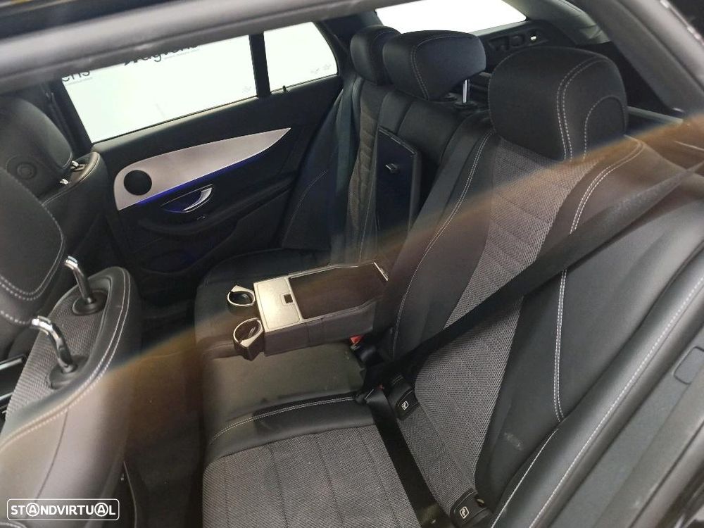 Mercedes-Benz E 300 de Avantgarde - 9