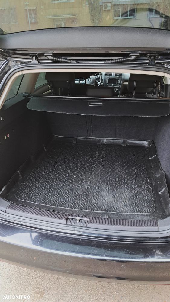 Volkswagen Golf 1.6 TDI DPF DSG Highline - 14