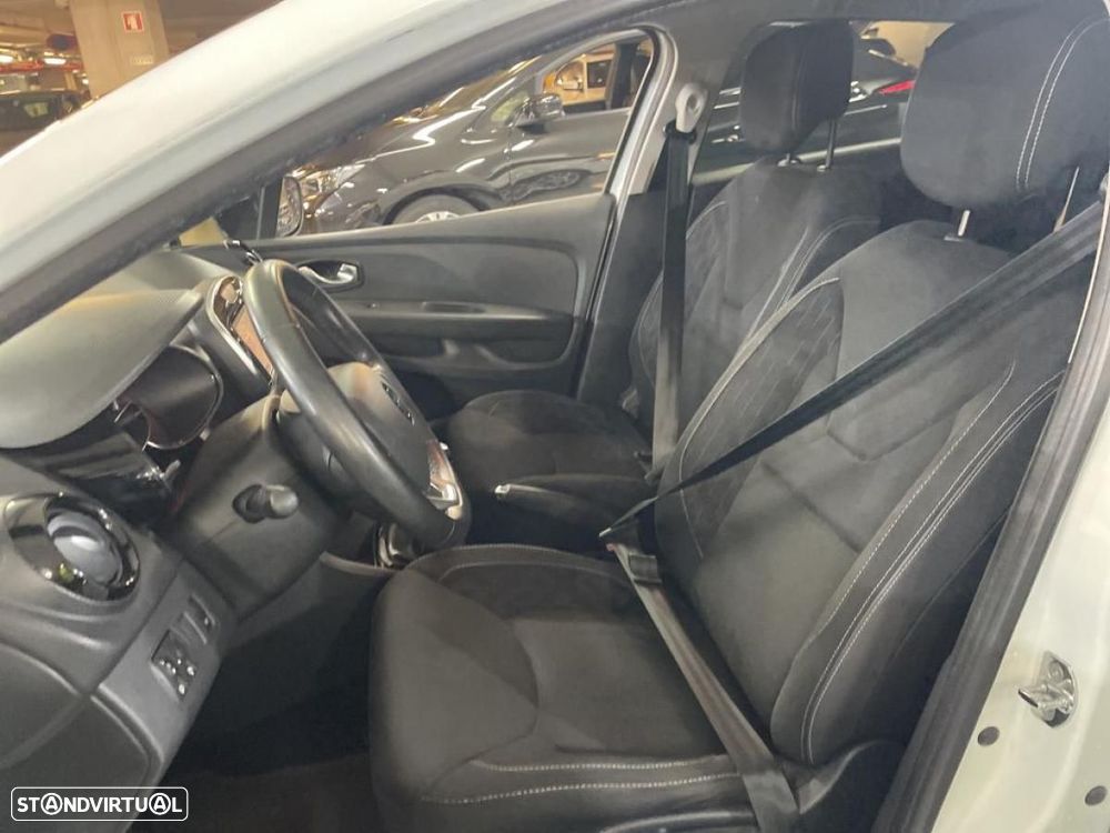 Renault Clio Sport Tourer 1.5 dCi Limited C/PM+Pneu - 6