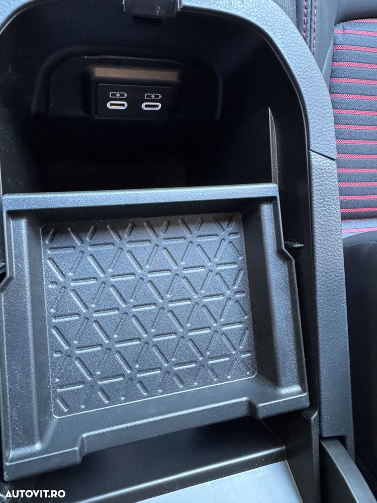 Toyota RAV4 - 16