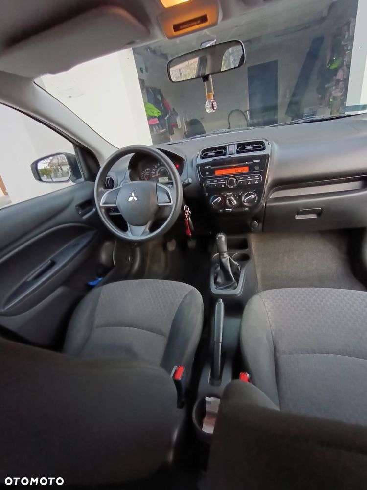 Mitsubishi Space Star - 8