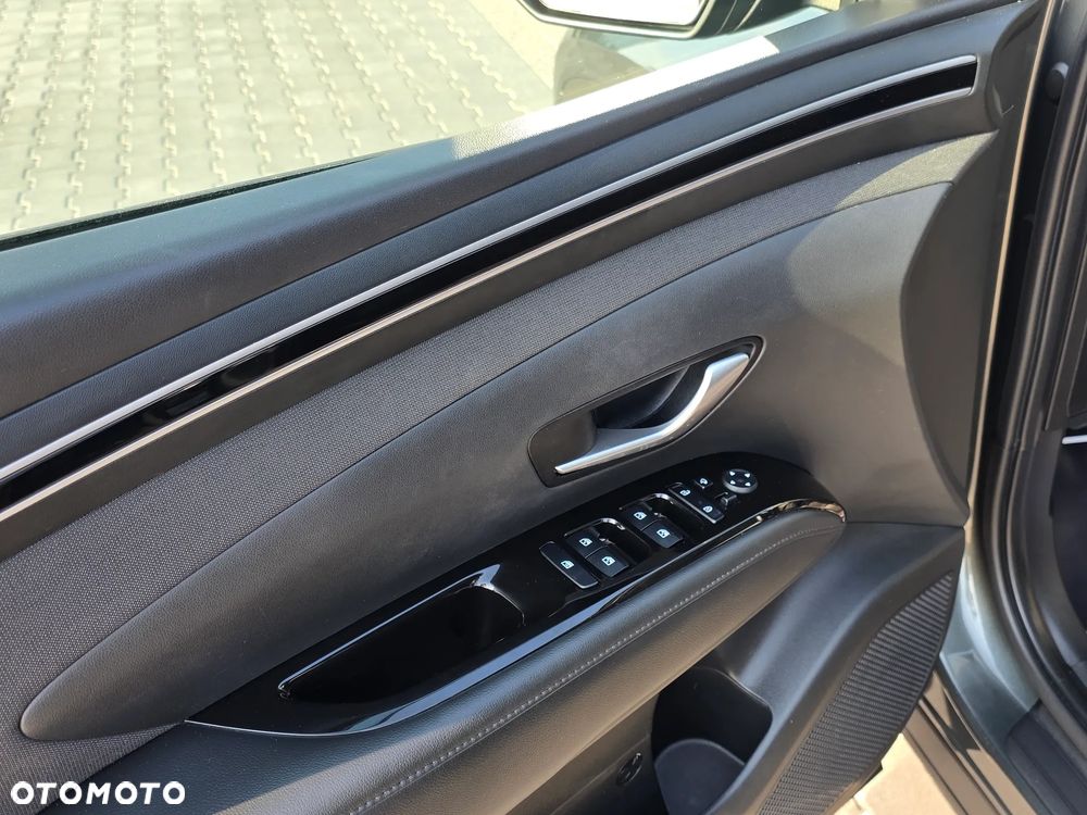 Hyundai Tucson 1.6 T-GDi Platinum 2WD - 24