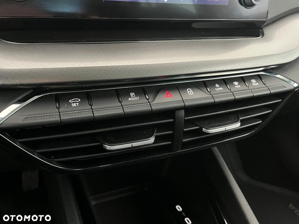 Skoda Octavia 1.5 TSI ACT Ambition - 35
