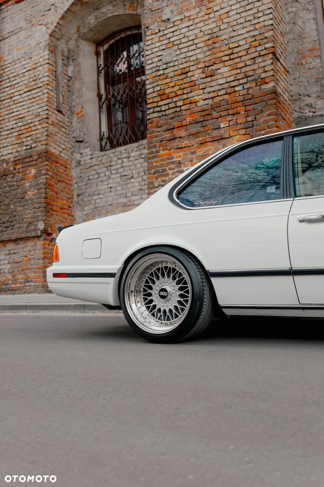 BMW Seria 6 - 8