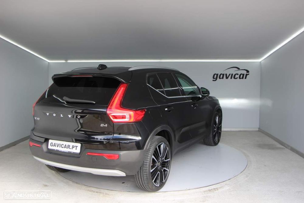 Volvo XC 40 2.0 B4 Inscription - 23