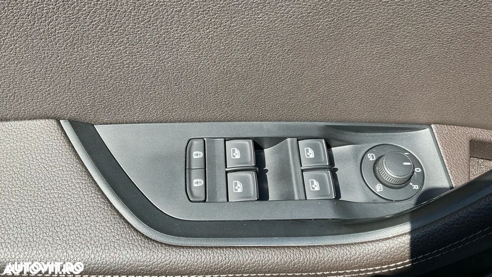SKODA Superb 2019 — imagine 18