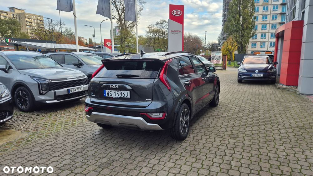 Kia Niro 1.6 GDI Hybrid L - 10