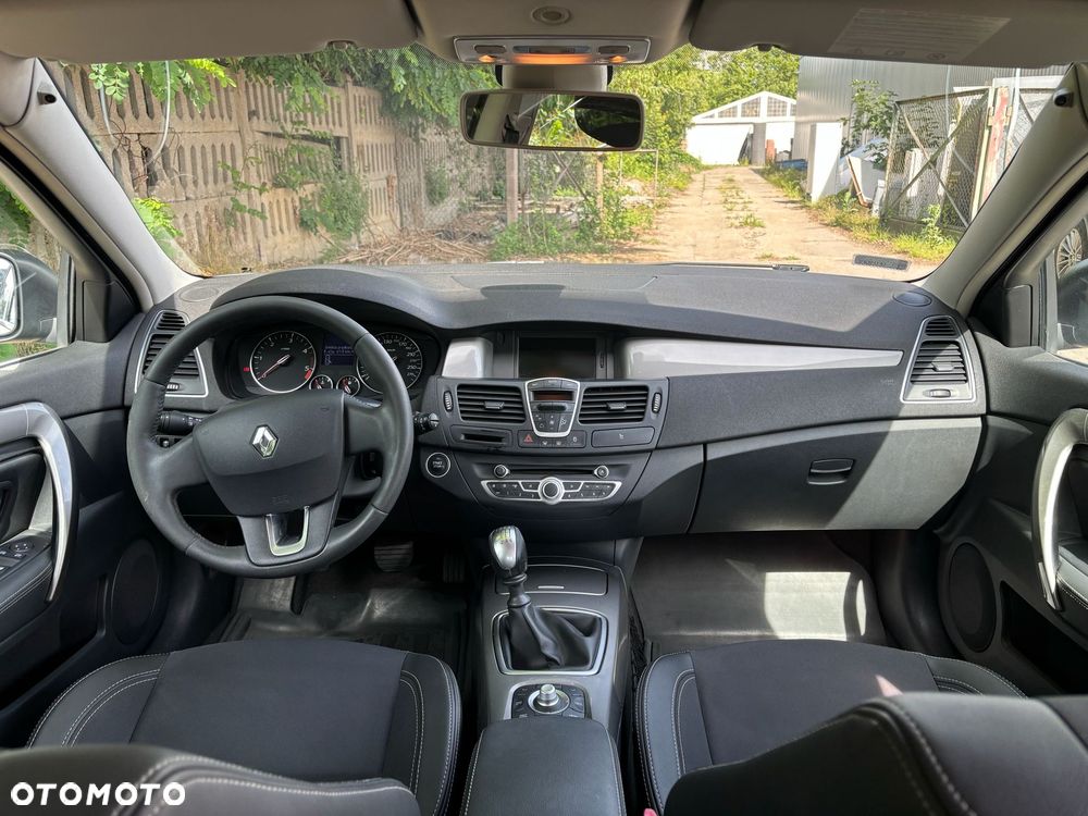 Renault Laguna 2.0 DCi Dynamique - 8