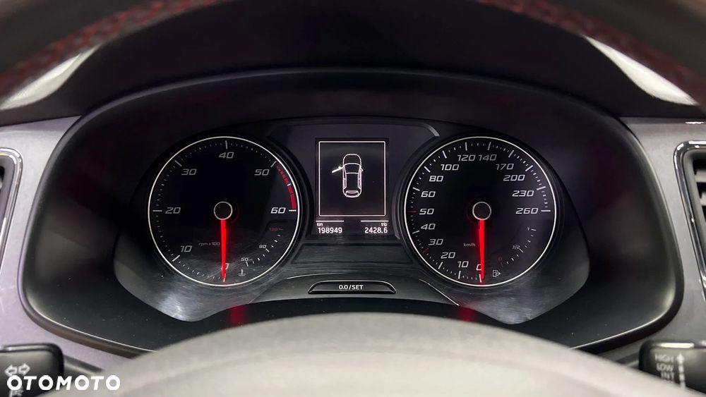 Seat Leon 2.0 TDI DPF Start&Stop FR - 13