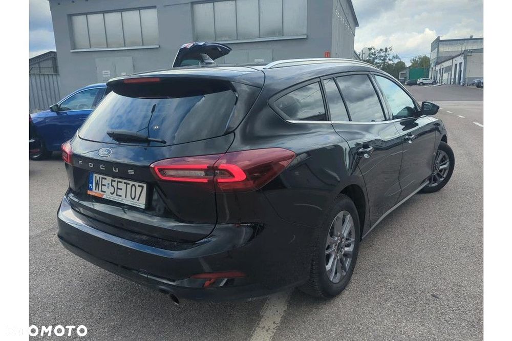 Ford Focus 2024 photo 5