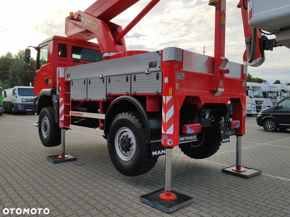 MAN TGM 18.280 4x4 Zwyżka Bison Palfinger TKA 28 Podnośnik Koszowy - 14