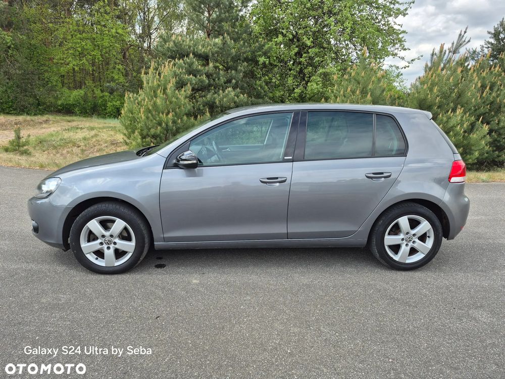 Volkswagen Golf 1.6 TDI Highline - 8