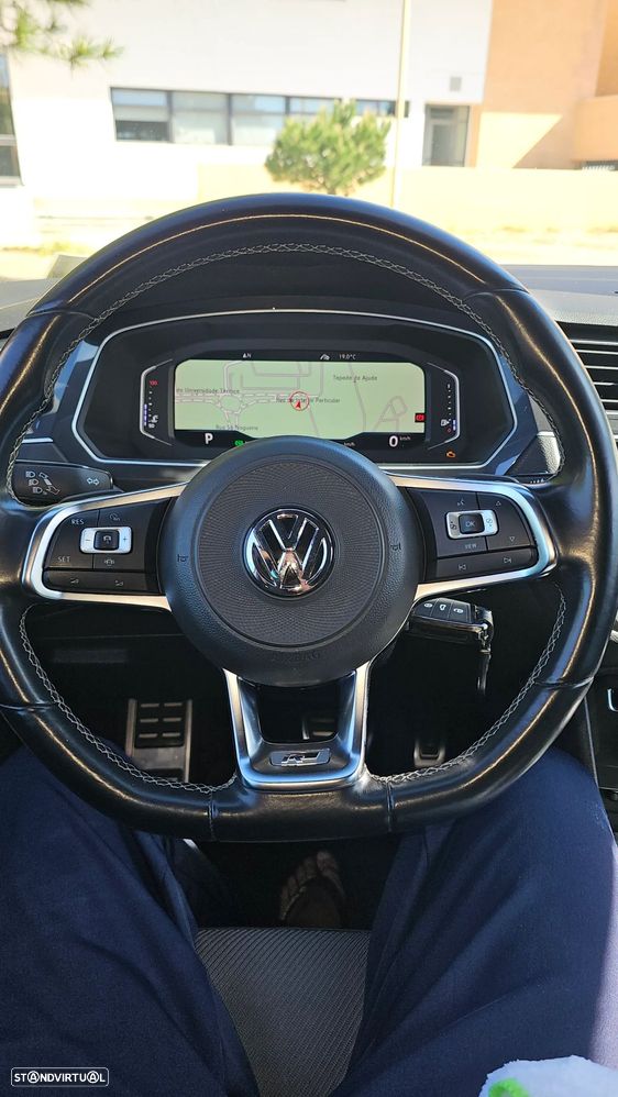 VW Tiguan 2.0 TDI R-Line DSG - 19