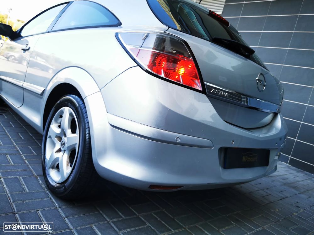 Opel Astra GTC 1.4 Selection - 15