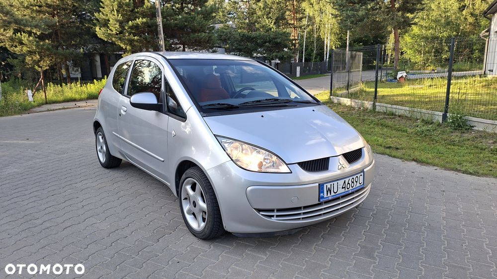 Mitsubishi Colt - 1