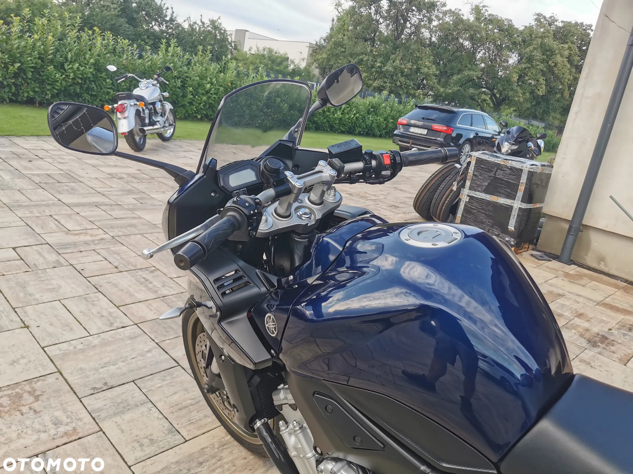 Yamaha FZ - 9
