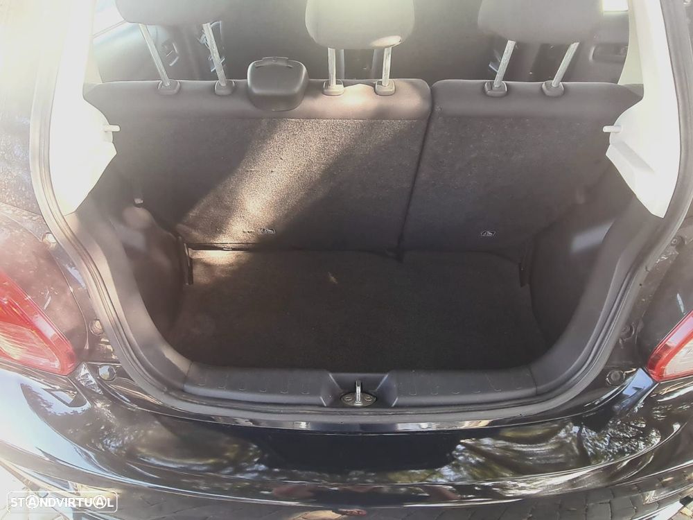 Mitsubishi Space Star 1.2 Intense - 13