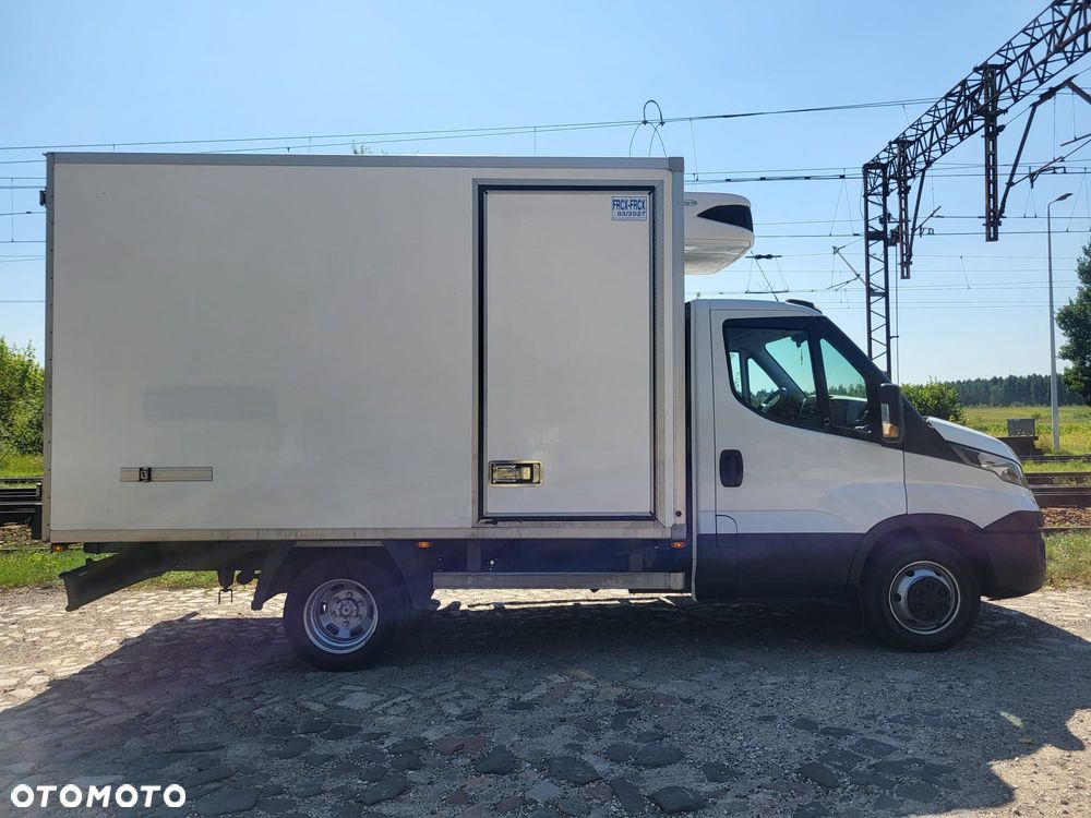 Iveco Daily 2018r E6 2.3 136 KM IZOTERMA CHŁODNIA  Bliźniaki KLIMA MROŹNIA AGREGAT 230V - 17