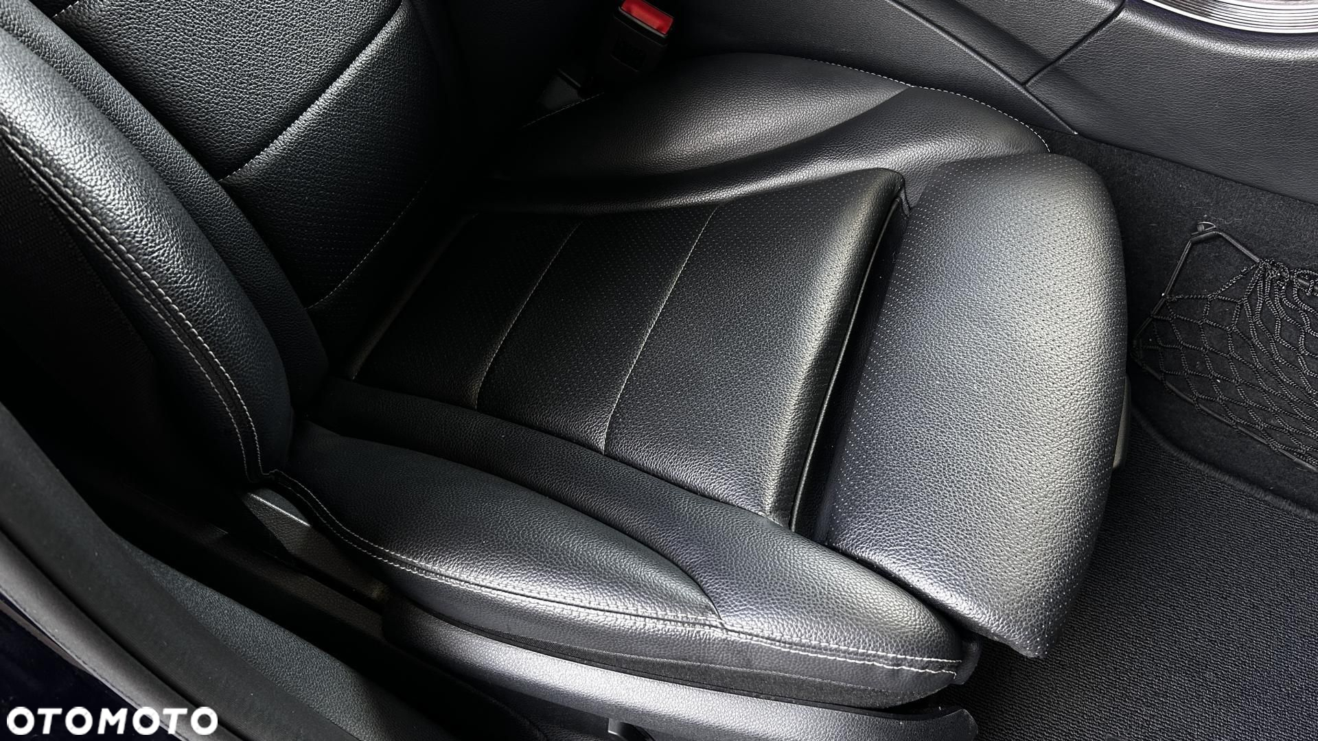 Mercedes-Benz Klasa C 220 d 9G-TRONIC - 21