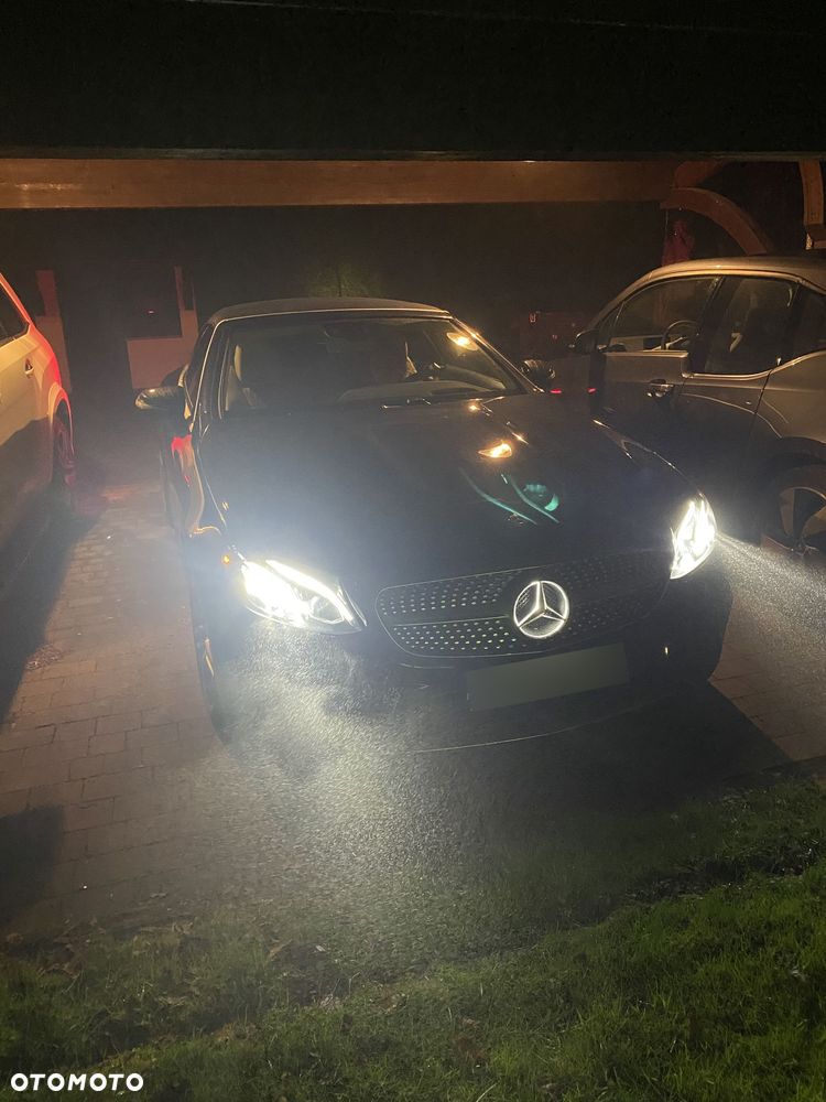 Mercedes-Benz Klasa E 450 4-Matic 9G-TRONIC - 11