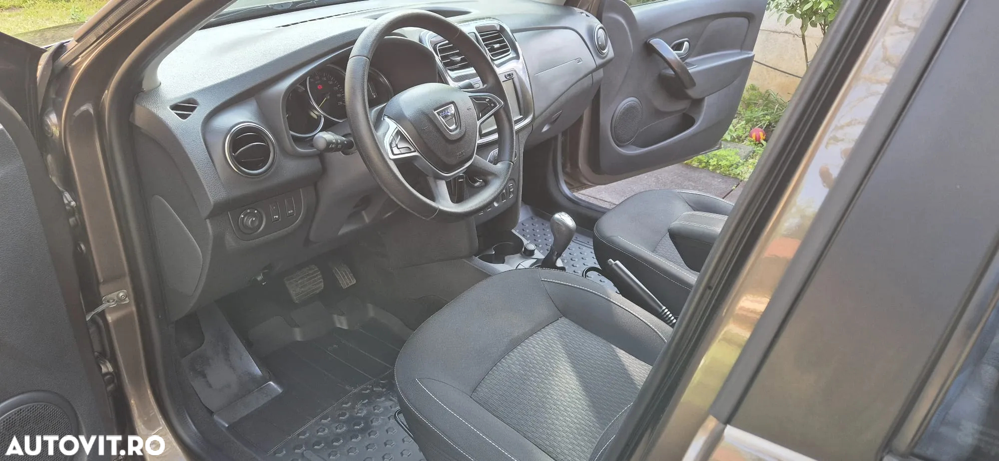 Dacia Logan - 8