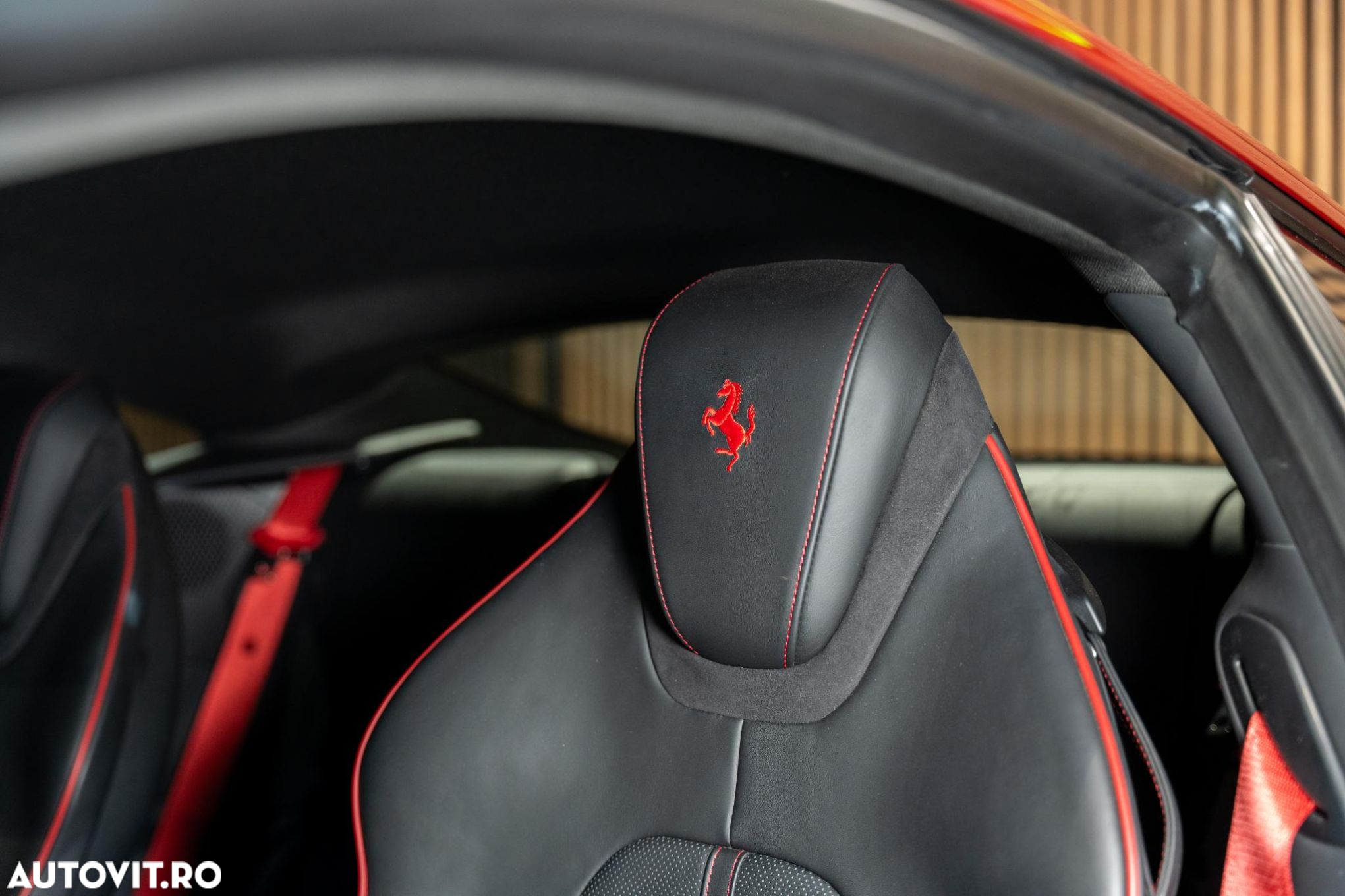 Ferrari Roma - 15