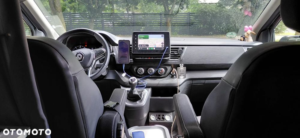 Renault Trafic - 15