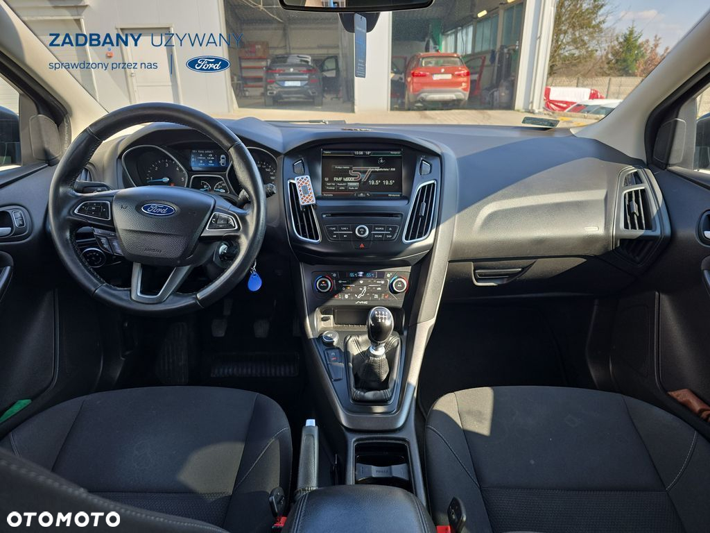 Ford Focus - 16