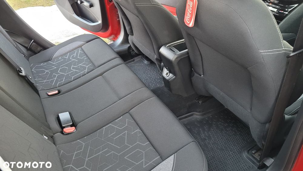 Peugeot 2008 1.2 Pure Tech Active - 18