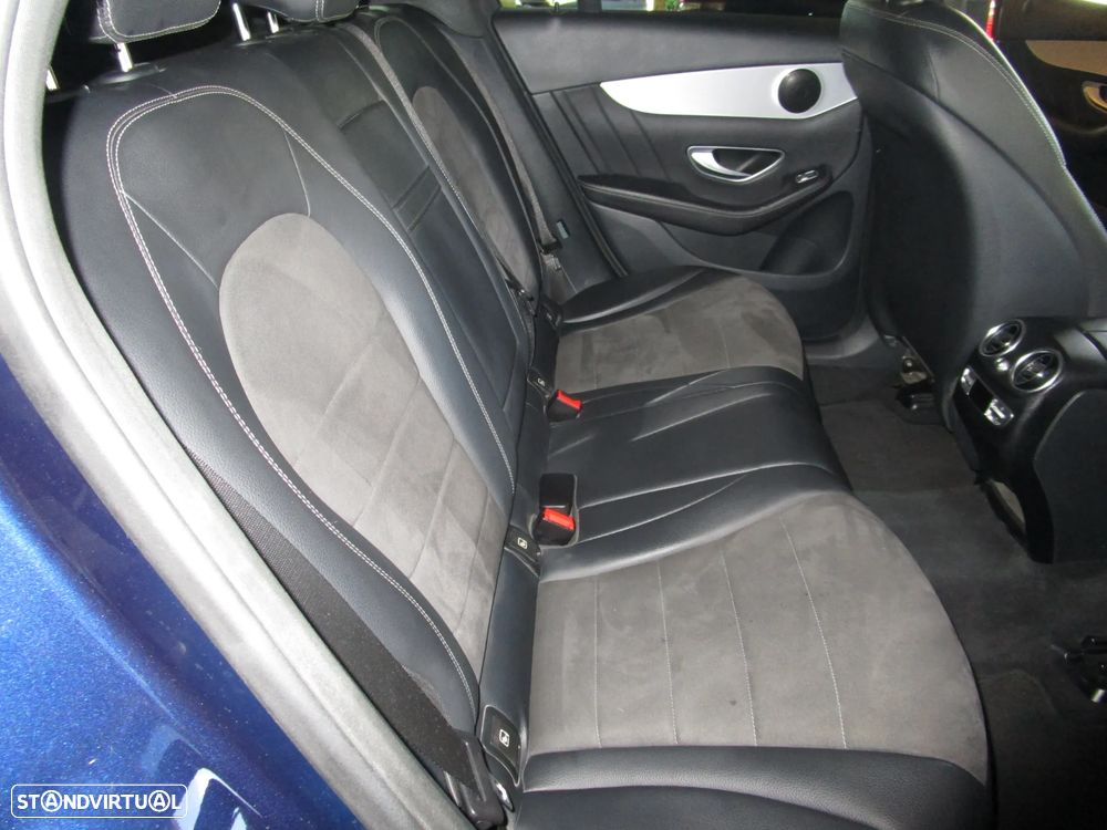 Mercedes-Benz GLC 250 d 4Matic 9G-TRONIC AMG Line - 21