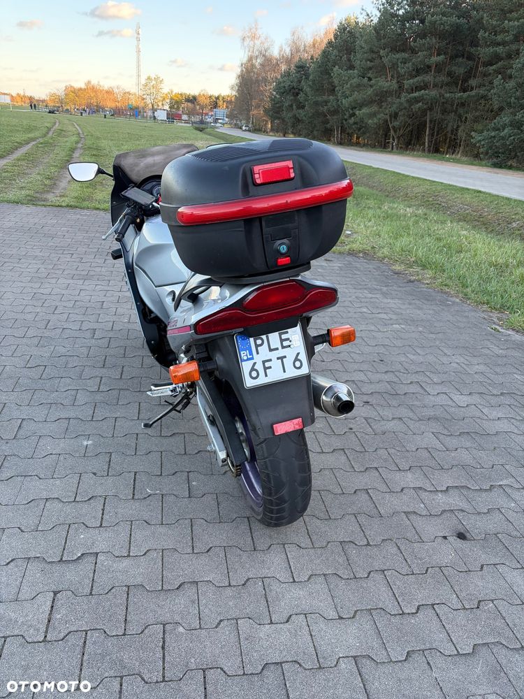 Suzuki RF - 5