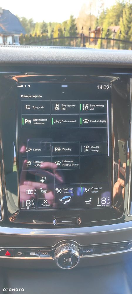 Volvo V60 Cross Country - 36