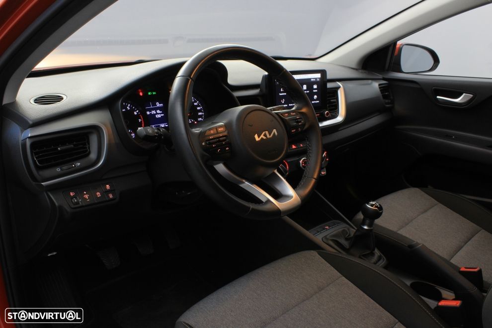Kia Stonic 1.2 Dynamic - 23