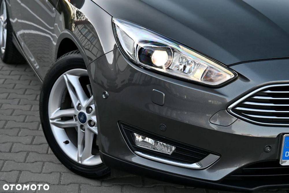 Ford Focus 1.5 EcoBoost Titanium - 10