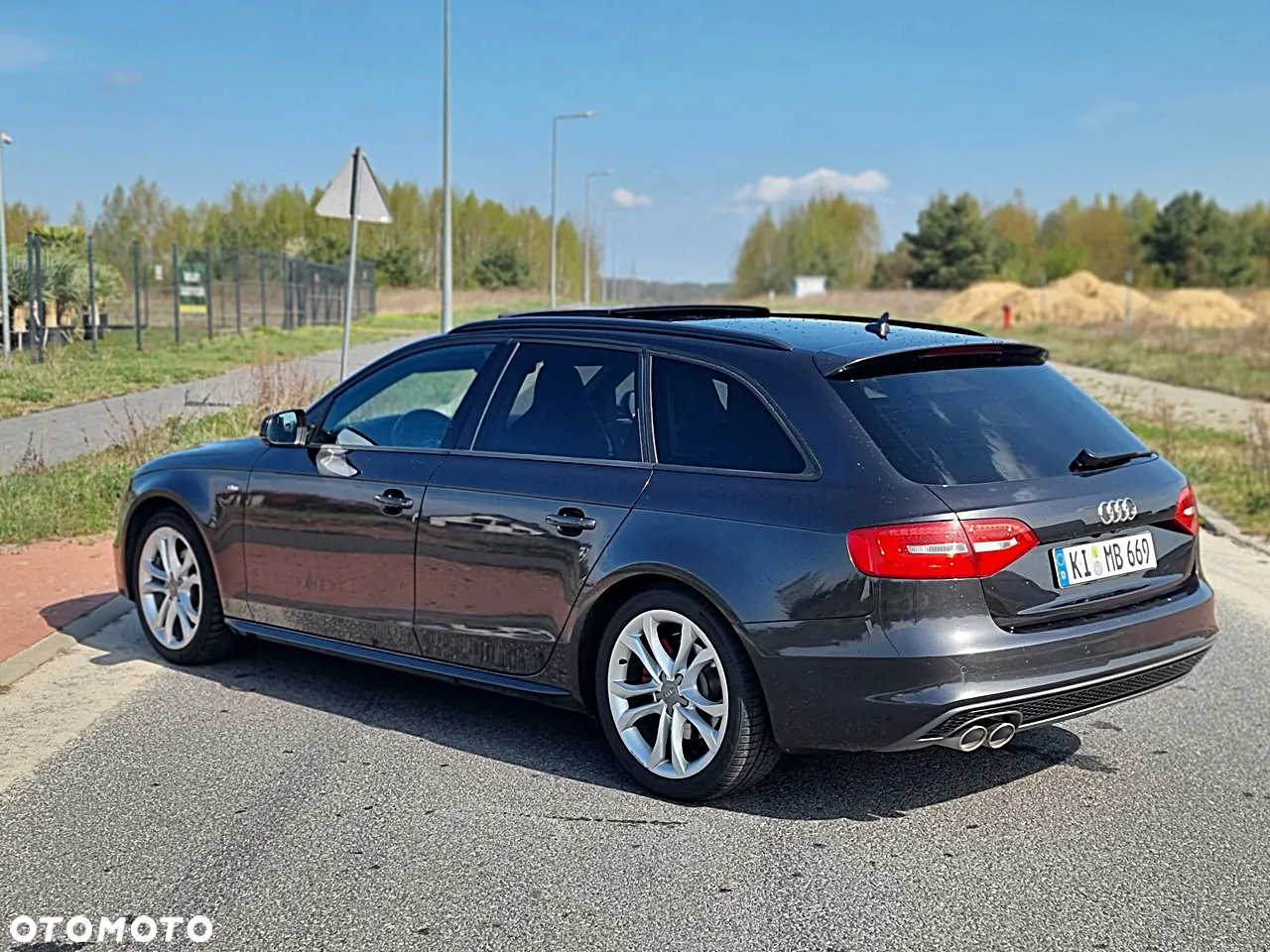 Audi A4 - 4