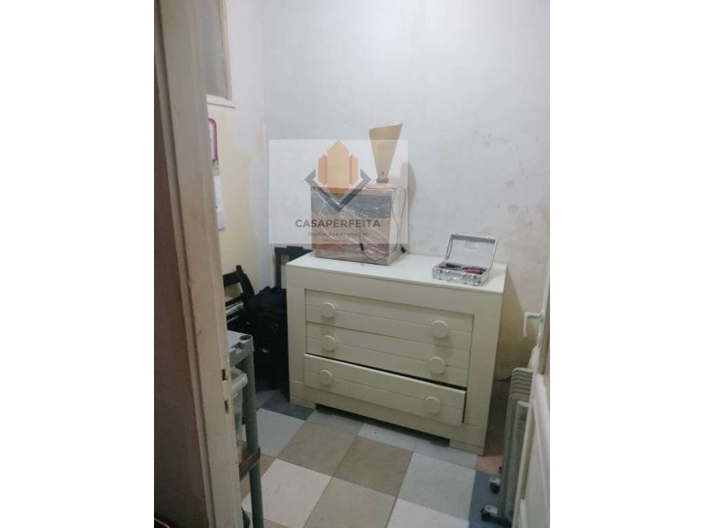 Apartamento T1 +1 com espaço exterior - Oliveira do Douro - Grande imagem: 2/15