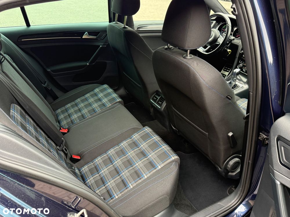 Volkswagen Golf 1.4 TSI Plug-In-Hybrid GTE - 28