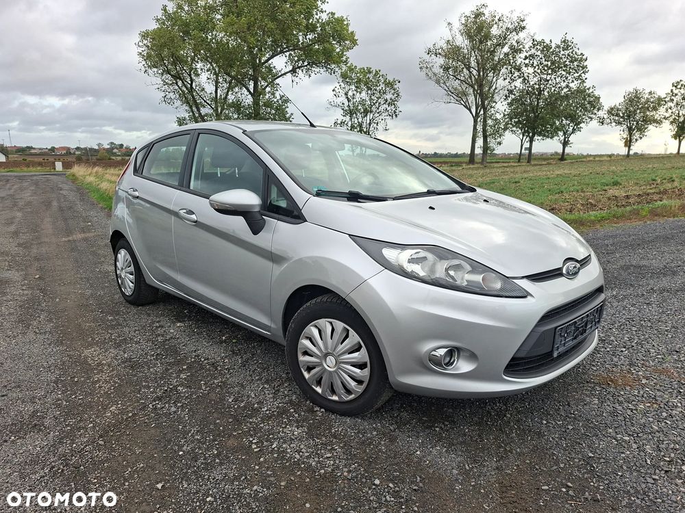 Ford Fiesta 1.6 TDCi Champions Edition - 5