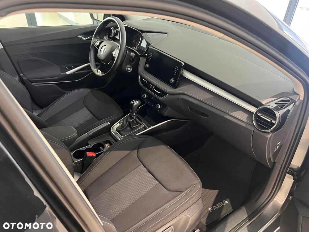 Skoda Fabia 1.0 TSI Style DSG - 10