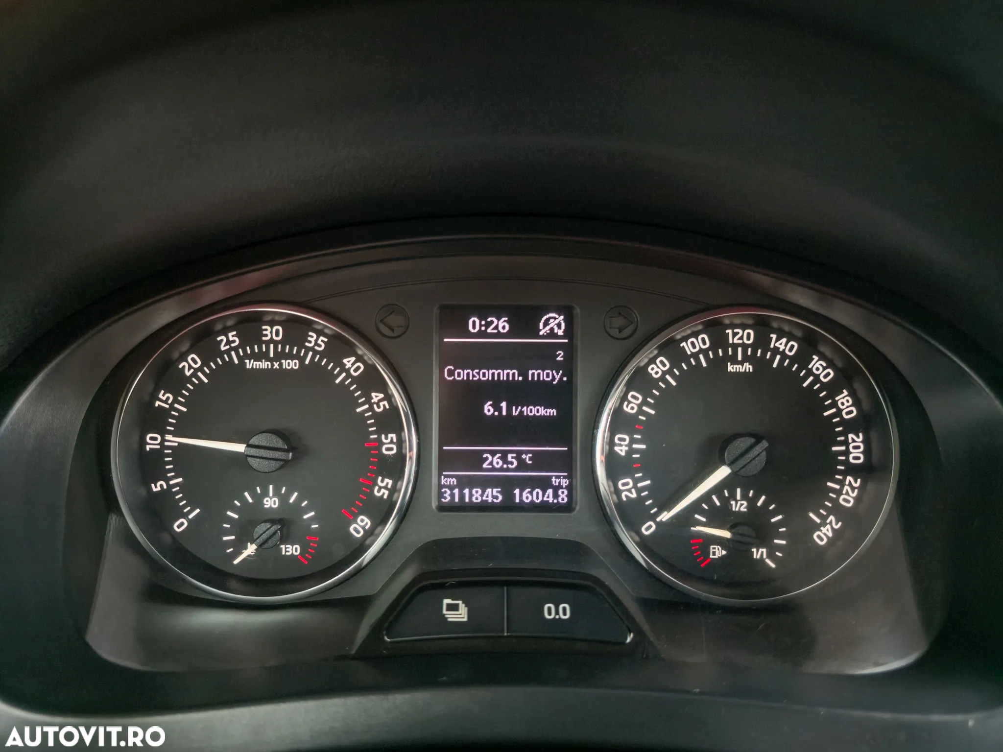 Skoda RAPID 1.6 TDI Active - 7