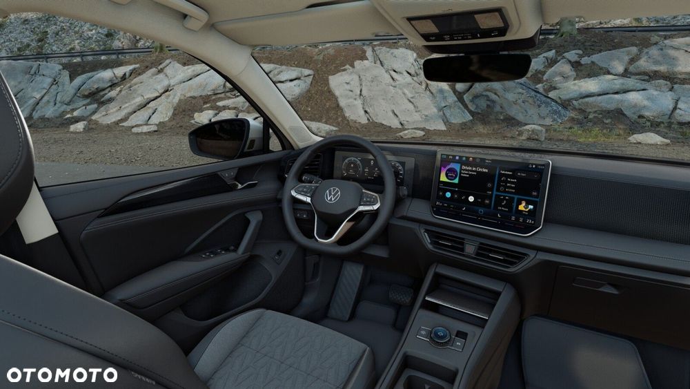 Volkswagen Tiguan - 5