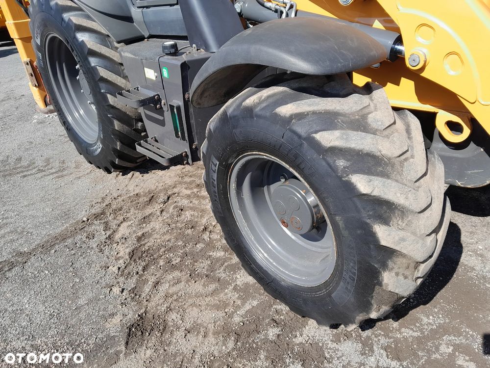 Case 580SV 2023R - 16