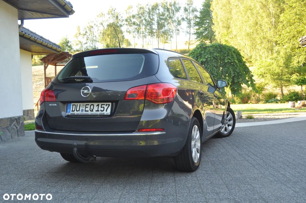 Opel Astra 1.4 Turbo Edition Sport - 9